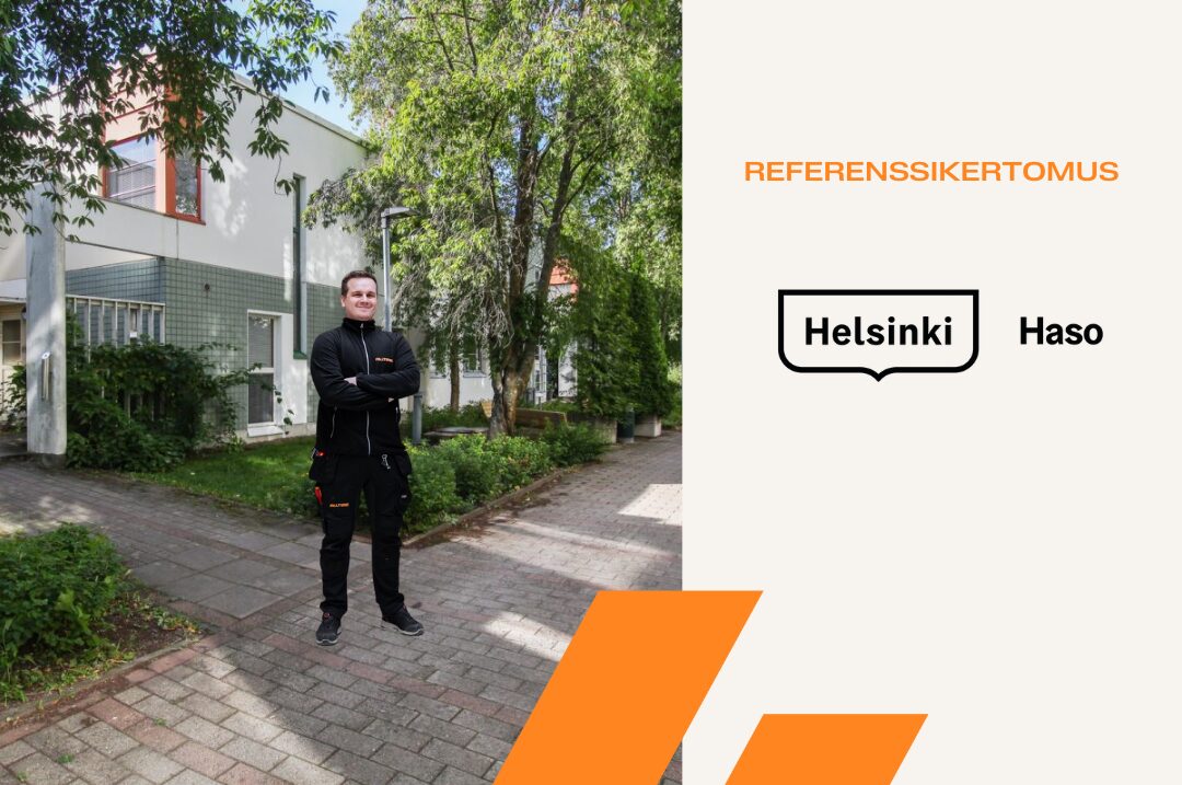 Alltimen kiinteistönhoitaja seisoo HASo-kohteen edessä
